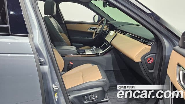 Land Rover Range Rover Velar 3.0 P400 Dynamic HSE, 2025 4