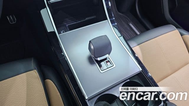 Land Rover Range Rover Velar 3.0 P400 Dynamic HSE, 2025 18