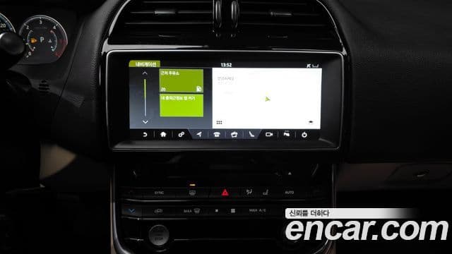 Jaguar XE 20d Prestige AWD, 2018 14