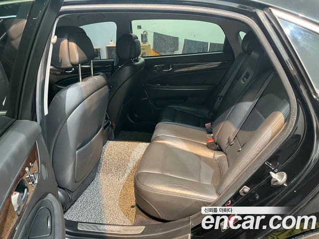 Hyundai Equus(новый кузов / новое поколение) Modern, 2013 12