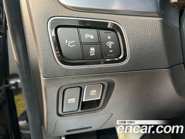 Hyundai Equus(новый кузов / новое поколение) Modern, 2013 16