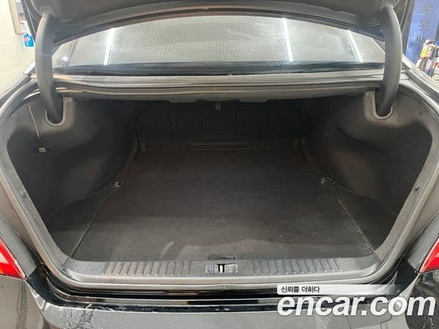 Hyundai Equus(новый кузов / новое поколение) Modern, 2013 20