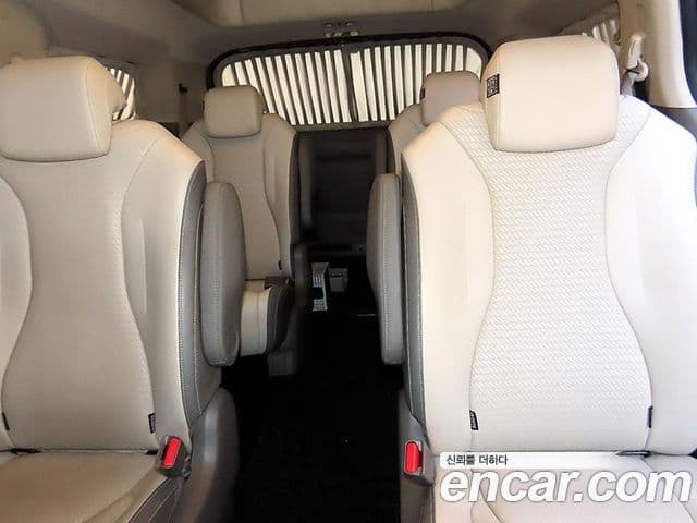 Kia Carnival 4세대 Signature, 2022 7