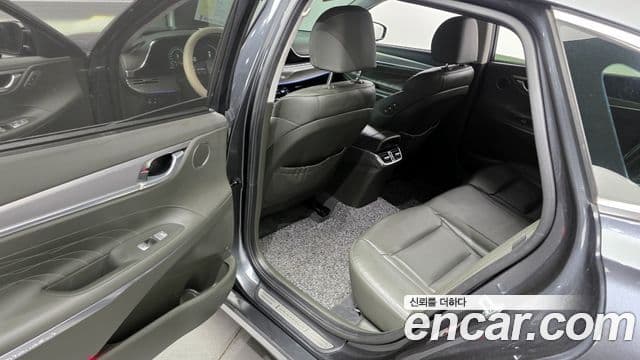 Hyundai The / новый New Grandeur IG гибрид Calligraphy, 2021 11