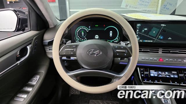 Hyundai The / новый New Grandeur IG гибрид Calligraphy, 2021 13