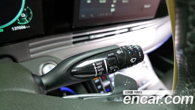 Hyundai The / новый New Grandeur IG гибрид Calligraphy, 2021 14