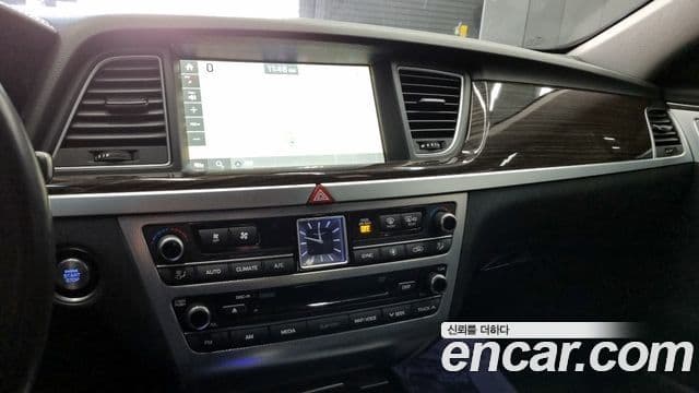 Genesis G80 Prestige, 2018 10