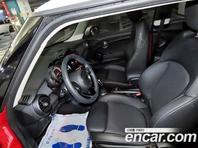 Mini Cooper 3세대, 2020 7