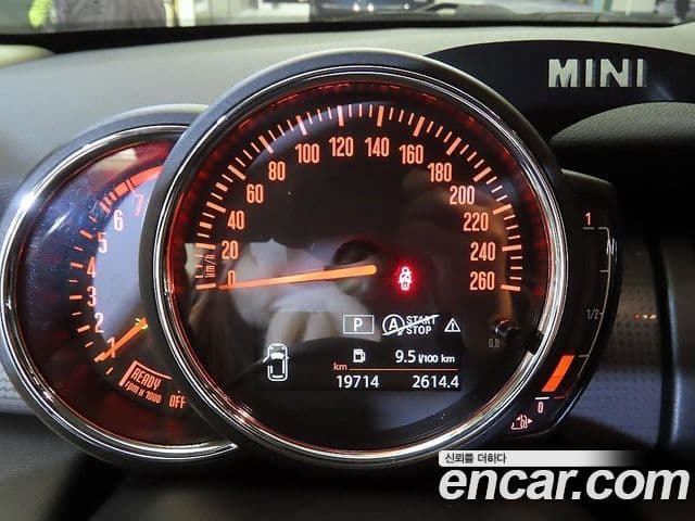 Mini Cooper 3세대, 2020 9