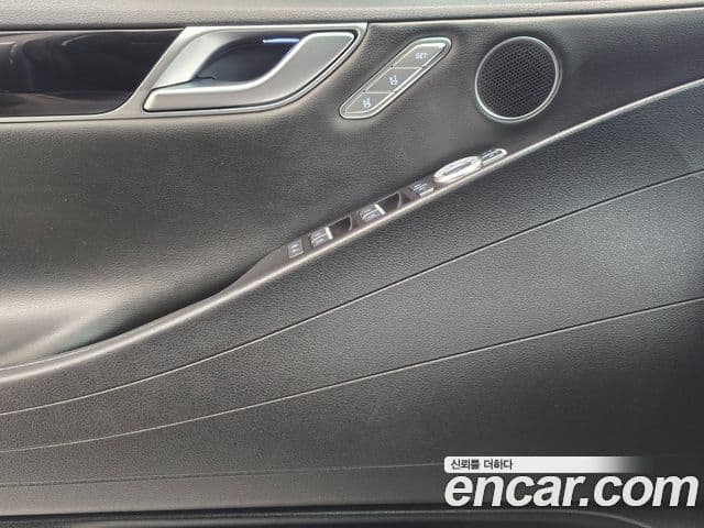 Genesis G80 (RG3) бензин 2.5 турбо AWD, 2023 19