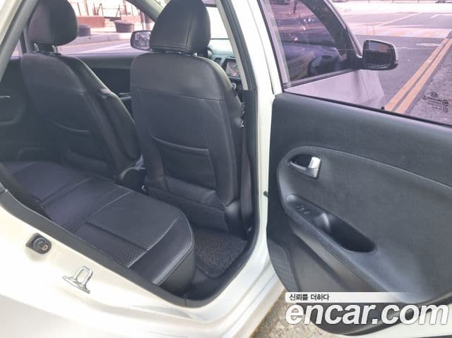 Kia All New Morning Luxury, 2012 16