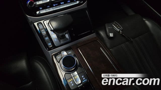 Genesis EQ900 Premium Luxury, 2016 9