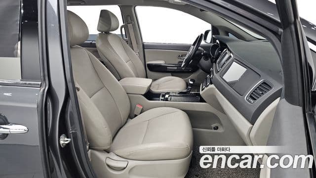 Kia All New Carnival Prestige, 2018 11