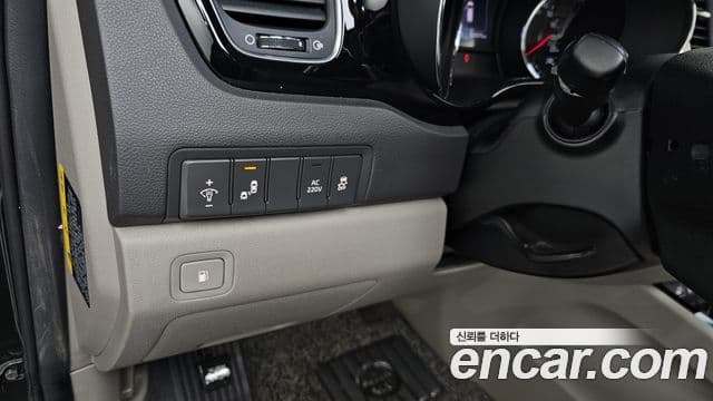 Kia All New Carnival Prestige, 2018 17