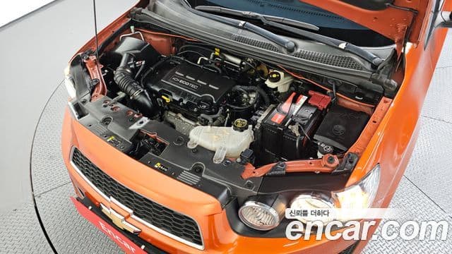 Chevrolet(GM대우) 아베오 хэтчбек 1.4 турбо RS, 2014 6