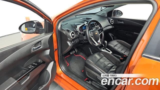 Chevrolet(GM대우) 아베오 хэтчбек 1.4 турбо RS, 2014 10