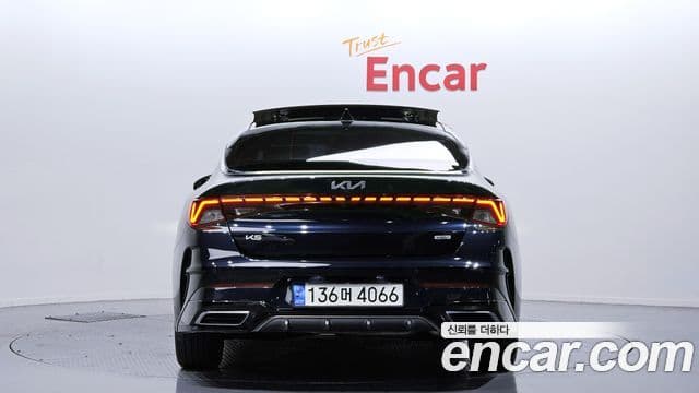 Kia K5 гибрид 3세대 Signature, 2023 4