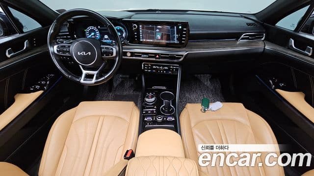 Kia K5 гибрид 3세대 Signature, 2023 7