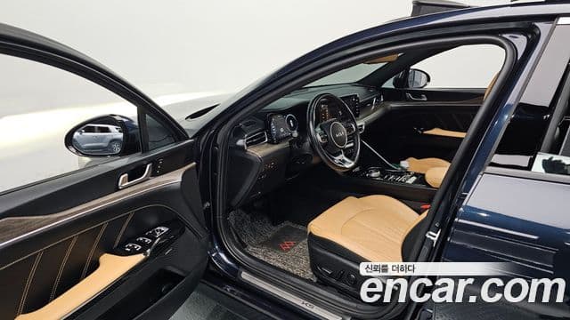 Kia K5 гибрид 3세대 Signature, 2023 11