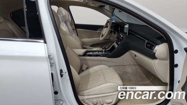 Genesis G70 Elite, 2020 11