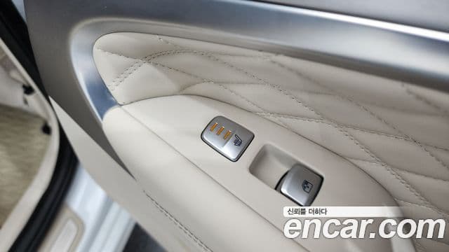 Genesis G70 Elite, 2020 19