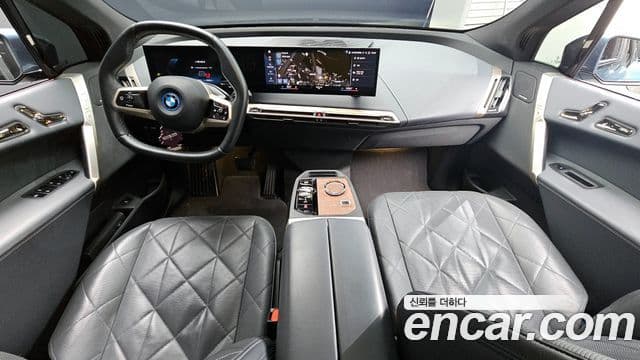 BMW iX xDrive50 Sport Plus, 2022 7