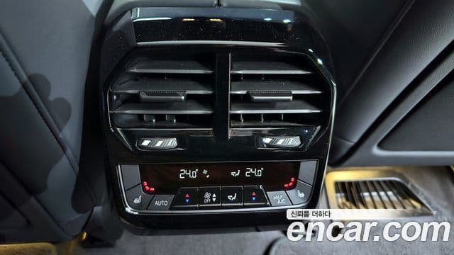 BMW iX xDrive50 Sport Plus, 2022 18