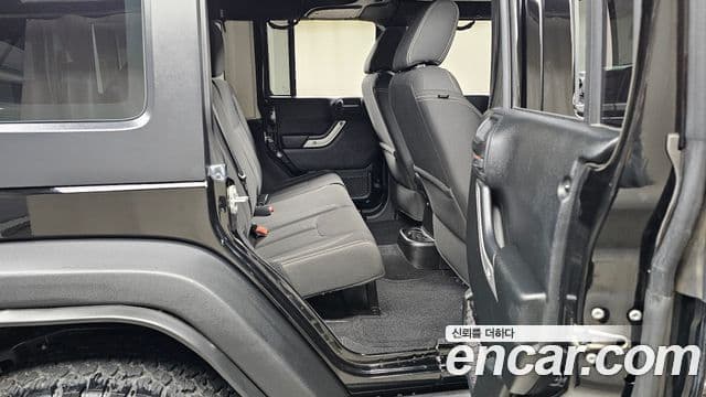 Jeep Wrangler (JK) 3.6 Rubicon 4도어, 2017 12