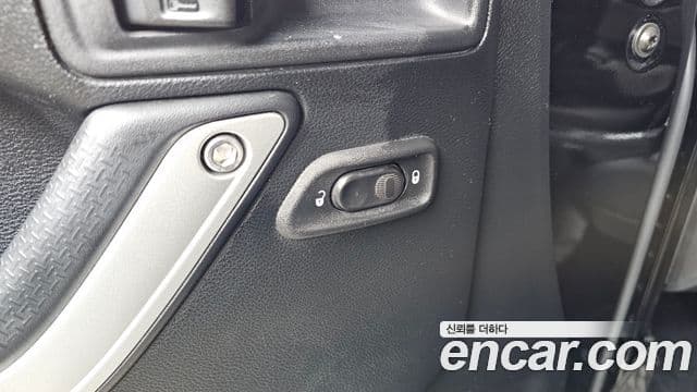 Jeep Wrangler (JK) 3.6 Rubicon 4도어, 2017 14