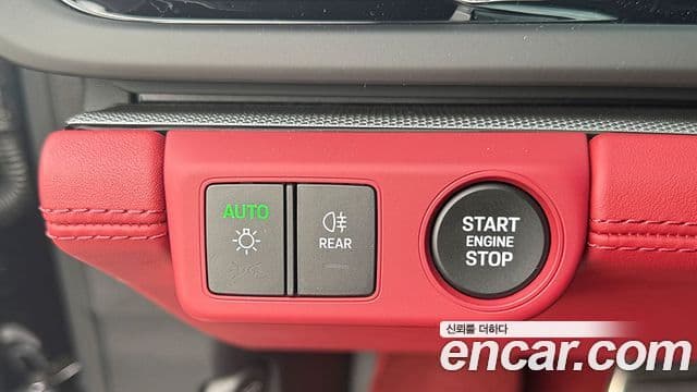 Porsche Panamera (976), 2025 13