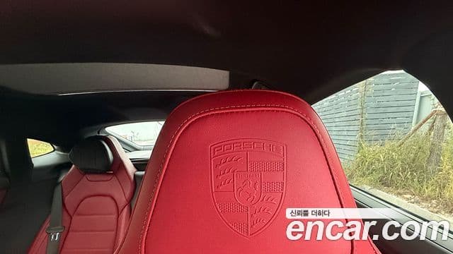 Porsche Panamera (976), 2025 14