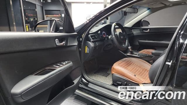 Kia K5 2세대 Prestige, 2016 10