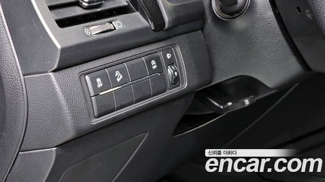 KG모빌리티(SsangYong) The / новый New Rexton Sport Prestige, 2022 15