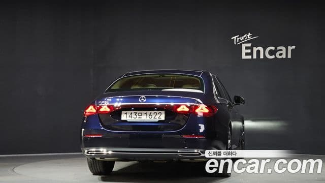 Mercedes-Benz E-класс W214 Avantgarde, 2024 4