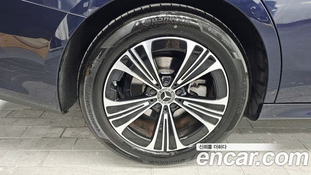 Mercedes-Benz E-класс W214 Avantgarde, 2024 все фото