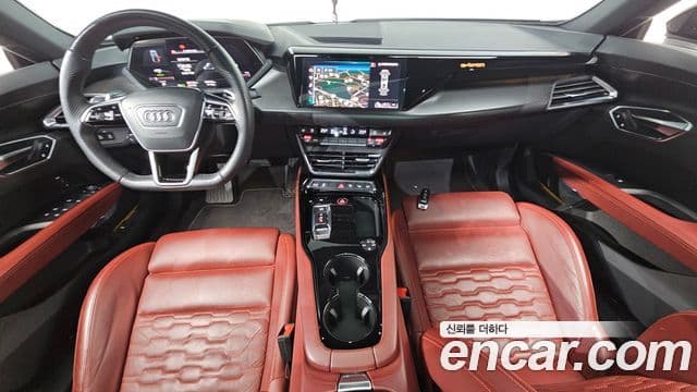 Audi e-Tron GT Premium, 2022 7