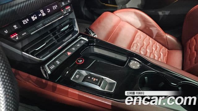 Audi e-Tron GT Premium, 2022 9