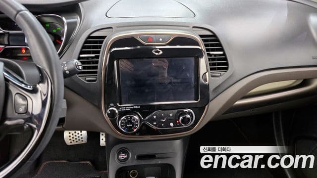 Renault Korea(Samsung) QM3 Signature, 2016 15