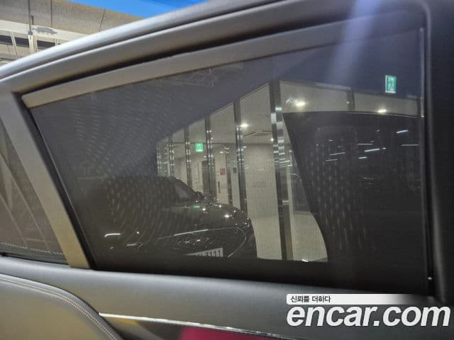 Genesis G90 (RS4) бензин 3.5 турбо AWD, 2022 17