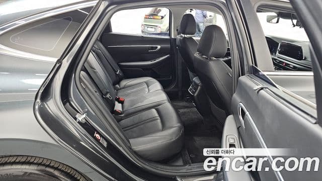 Hyundai Sonata (DN8) Premium Family, 2021 12