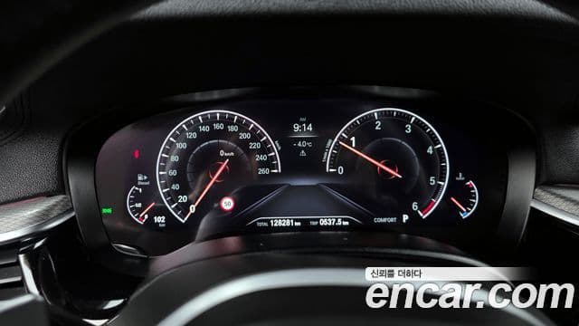 BMW 5시리즈 (G30) 520d M Sport Plus, 2019 8