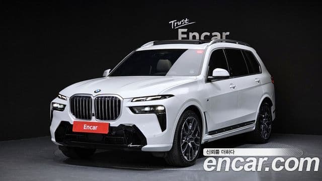 BMW X7 (G07) xDrive 40i M Sport 6인승, 2024 1