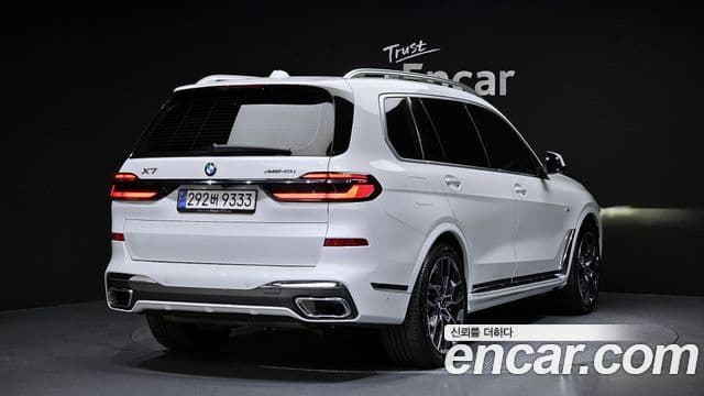 BMW X7 (G07) xDrive 40i M Sport 6인승, 2024 2