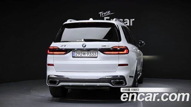BMW X7 (G07) xDrive 40i M Sport 6인승, 2024 4