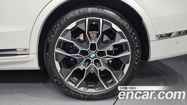 BMW X7 (G07) xDrive 40i M Sport 6인승, 2024 все фото