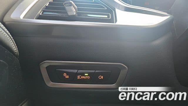 BMW X7 (G07) xDrive 40d M Sport 6인승, 2024 13