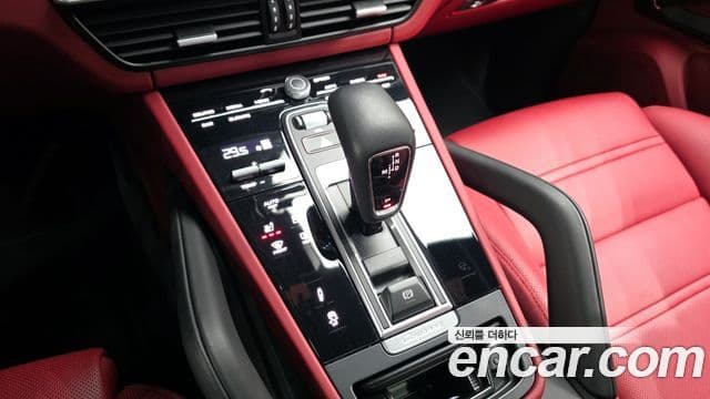 Porsche Cayenne (PO536) 3.0 купе, 2022 8