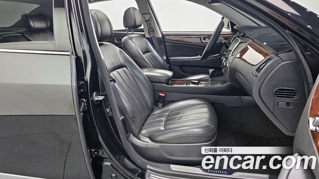 Hyundai Equus(новый кузов / новое поколение) Luxury, 2010 10