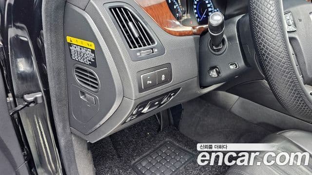 Hyundai Equus(новый кузов / новое поколение) Luxury, 2010 14