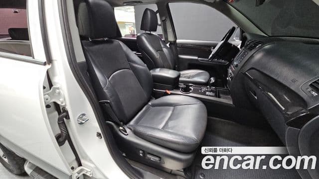 Kia Mohave 4WD KV300, 2015 11